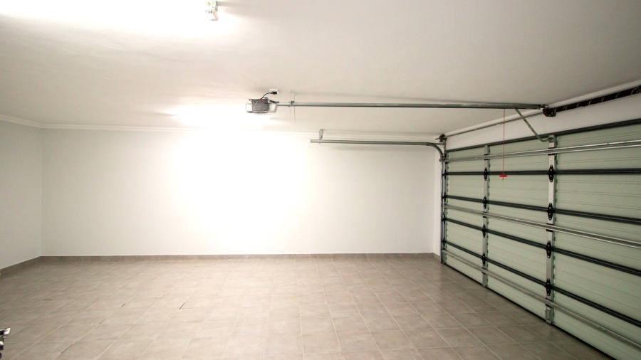 3 Bedroom Property for Sale in Dana Bay Western Cape